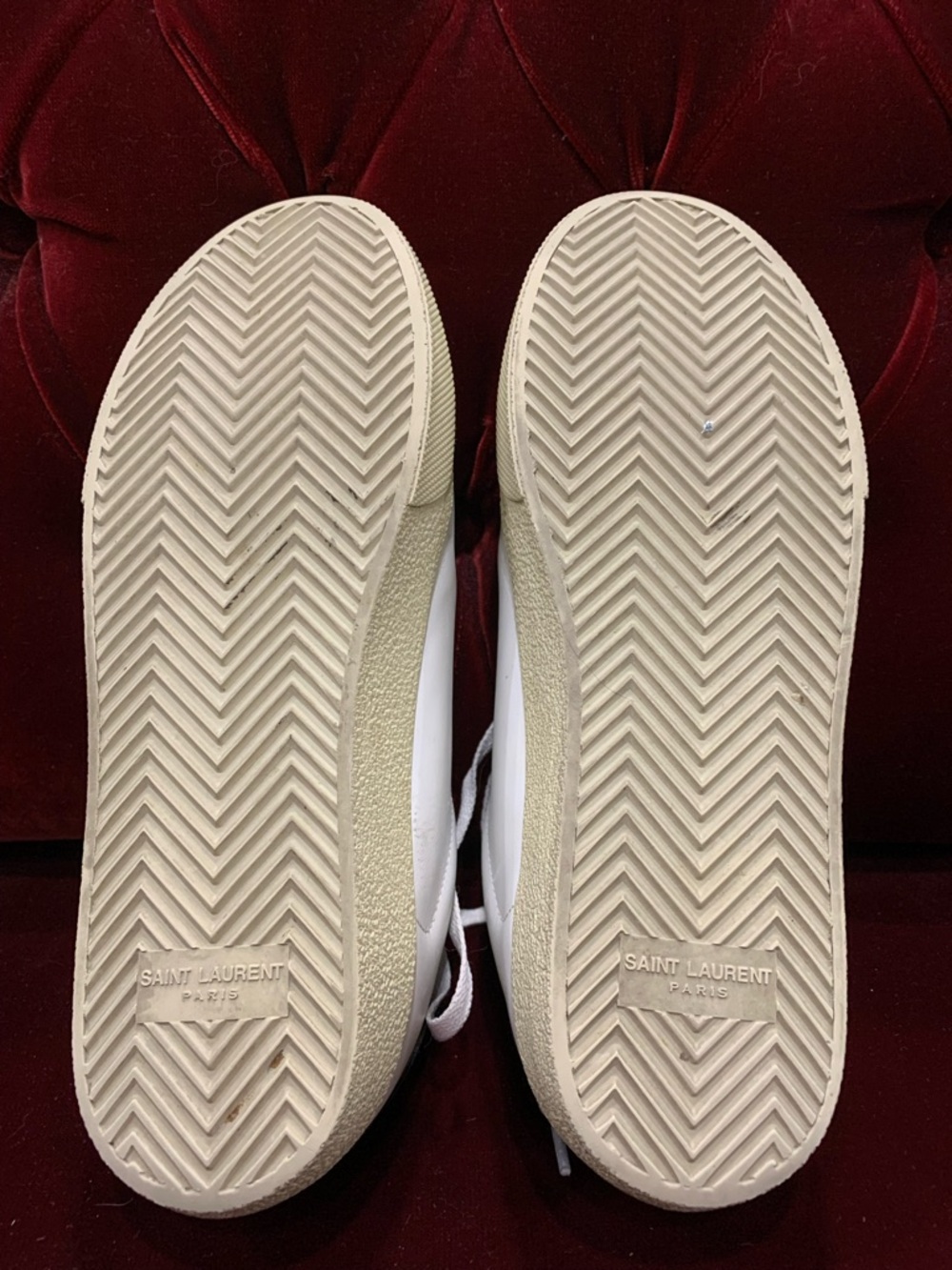 Saint Laurent White Leather Low-Top Sneakers with Black Heel - Picture 6 of 8